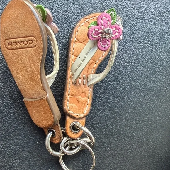 Vintage Coach Sandal Crystal Keychain - Picture 2 of 2